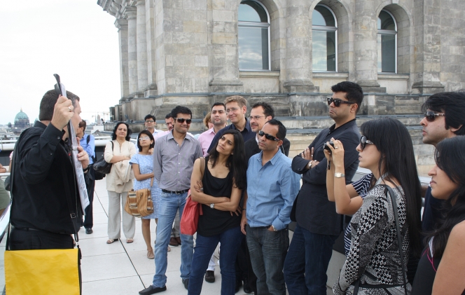 Messe-/Event-Management von hicklvesting: Wir schaffen reale Begegnungen im Rahmen von Gesprächsrunden, Messe-Veranstaltungen oder thematischen Führungen